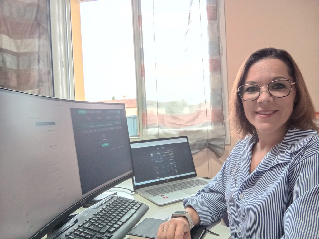 Caroline, fondatrice de CO-Gest'UP, accompagne les dirigeants dans leur gestion et pilotage financier à Mont-de-Marsan